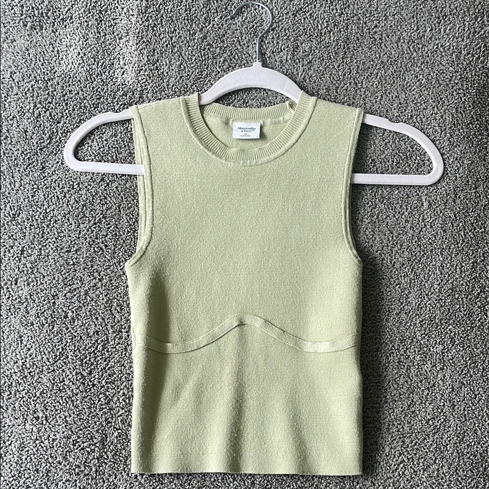 Abercrombie & Fitch Green Ribbed Fitted Tank Top